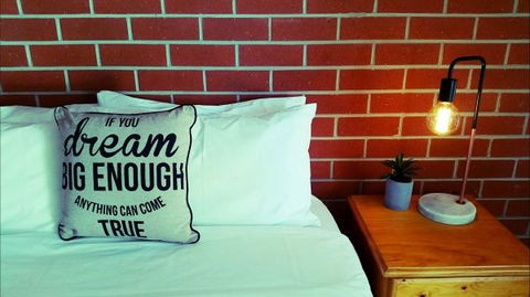 Pyrenees Motel - Perisher Accommodation 0