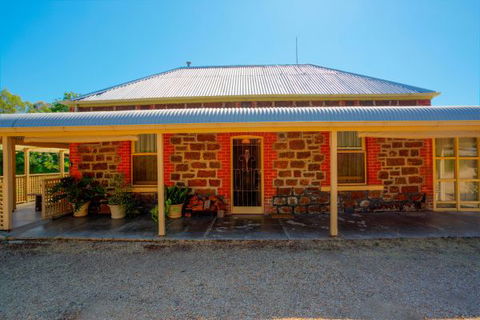 Red Gum Retreat - Perisher Accommodation 2