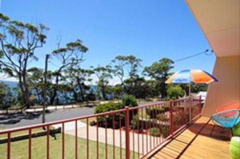Retro Sands Beach House - Perisher Accommodation 0