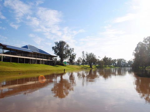 Riverside Farm Retreat B And B - Perisher Accommodation 5