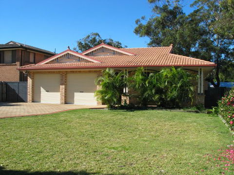 Seawest - Hawks Nest Accommodation - Perisher Accommodation 0