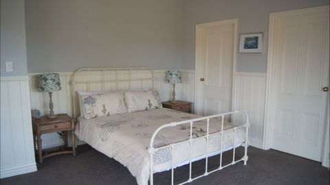 Shearer's Hill - Luxury Farm Stay - Perisher Accommodation 4