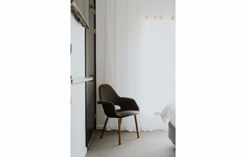 The Farm House At Blue Wren Wines - Perisher Accommodation 5