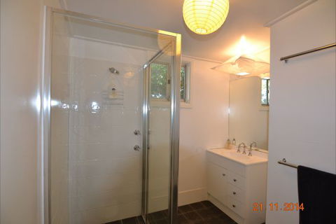 The Classic Beach House - Perisher Accommodation 7