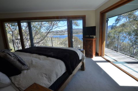 The Point Jindabyne - Perisher Accommodation 1