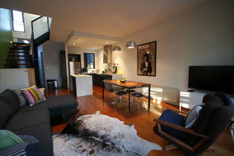Two Five Zero / Richmond - Perisher Accommodation 1