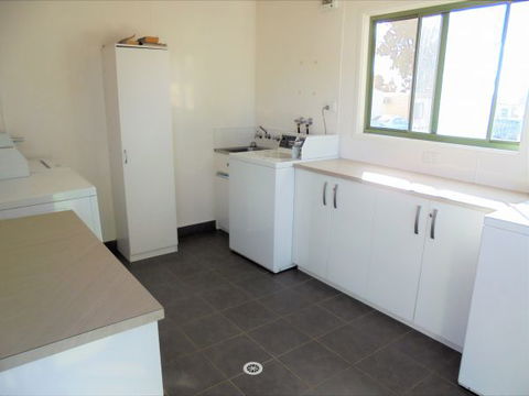 Wagga Wagga Tourist Park - Perisher Accommodation 5