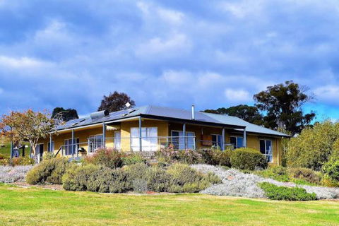 Wild Dog Rise - Perisher Accommodation 0