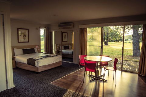 Yowani Country Club - Perisher Accommodation 0