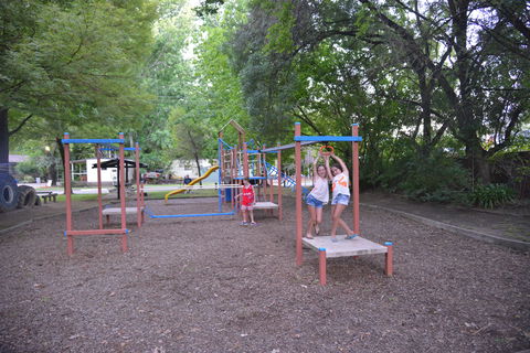 Ardern's Caravan Park Myrtleford - Perisher Accommodation 4