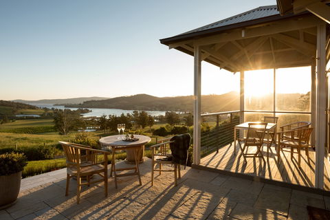 Frenchman's River - The Helmsman's House - Perisher Accommodation 9