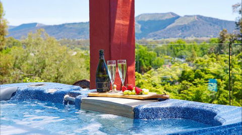 Greatview Holiday Spa Retreat For Couples - Perisher Accommodation 2