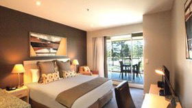 Oaks Plaza Pier Hotel - Perisher Accommodation 0