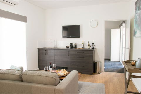 A Coonawarra Experience - Perisher Accommodation 3