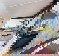 Cottesloe Beach Deluxe Apartment