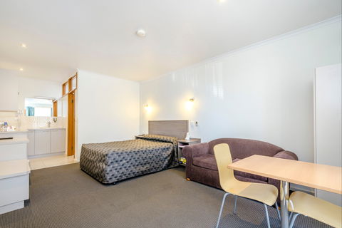 Werribee Motel & Apartments - Perisher Accommodation 1