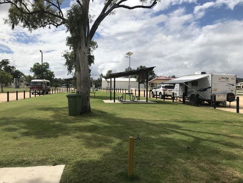 Collinsville RV Park - Perisher Accommodation 0