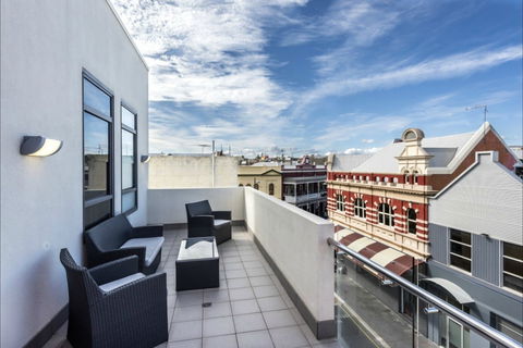 Quality Suites Fremantle - Perisher Accommodation 0