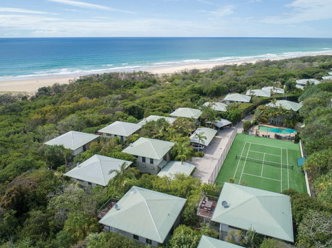 The Retreat Beach Houses - Perisher Accommodation 2