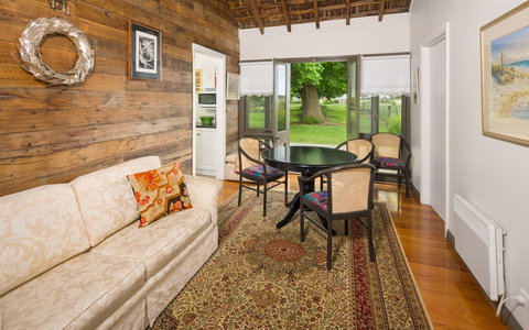 Timboon House & Stables - Perisher Accommodation 2