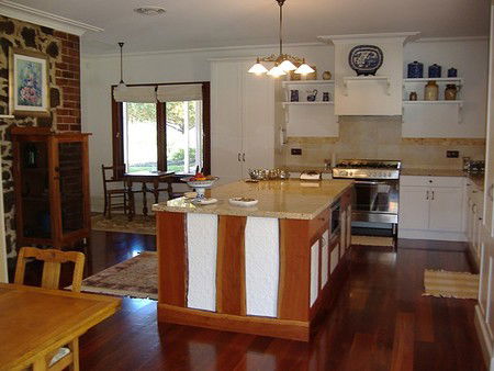 Poplar Cottage Bed And Breakfast - Perisher Accommodation 0