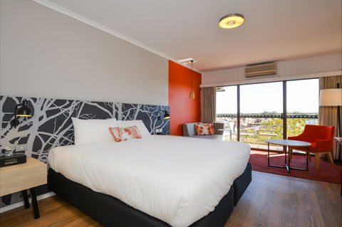 Ibis Styles Kalgoorlie - Perisher Accommodation 1