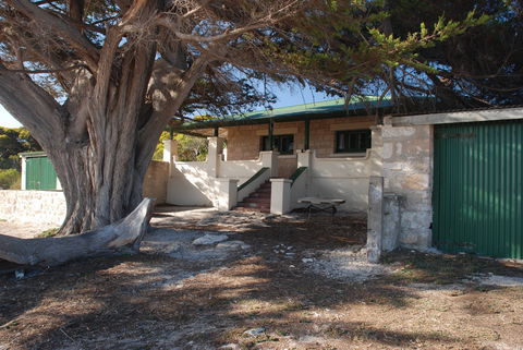 Managers Lodge - Innes National Park - Perisher Accommodation 0