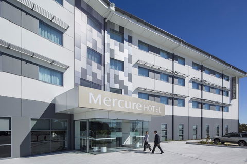 Mercure Newcastle Airport - Perisher Accommodation 0