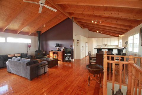 Pelican Sands Bed & Breakfast - Perisher Accommodation 1