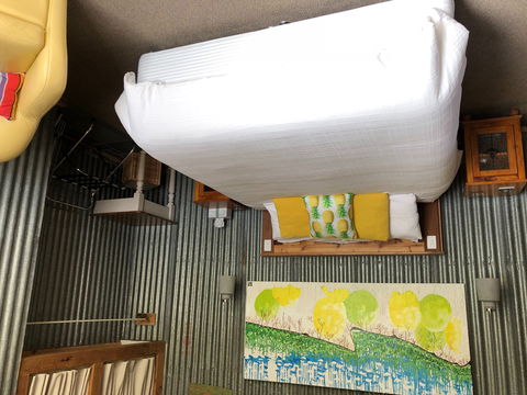 Bed In A Shed Unique Vineyard Accommodation - Perisher Accommodation 1