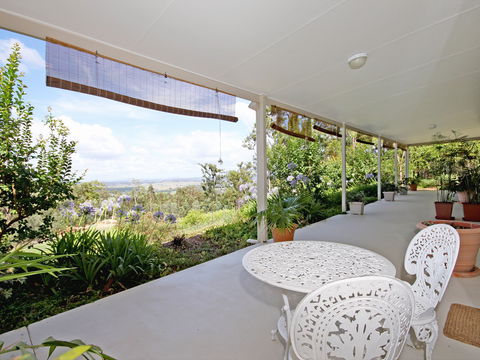 Bed And Breakfast At Wallaby Ridge - Perisher Accommodation 2