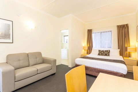 Club Motel And Apartments - Perisher Accommodation 2