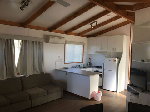 Harden Caravan Park - Perisher Accommodation 1