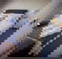 Helensburgh Hotel - Perisher Accommodation