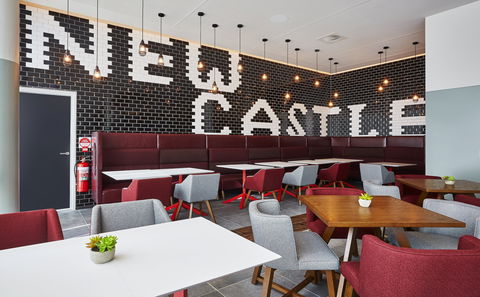 Holiday Inn Express Newcastle - Perisher Accommodation 2