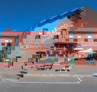 Holgate Hotel - Perisher Accommodation