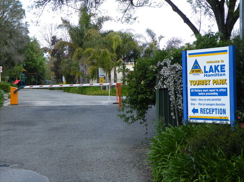Lake Hamilton Motor Village And Caravan Park - Perisher Accommodation 2