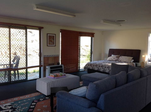 Tibuc Gardens Cottage - Perisher Accommodation 2
