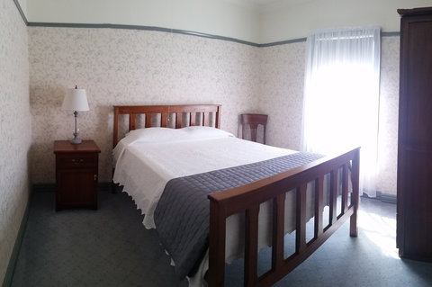 Wagga Wagga Country Cottages - Perisher Accommodation 1