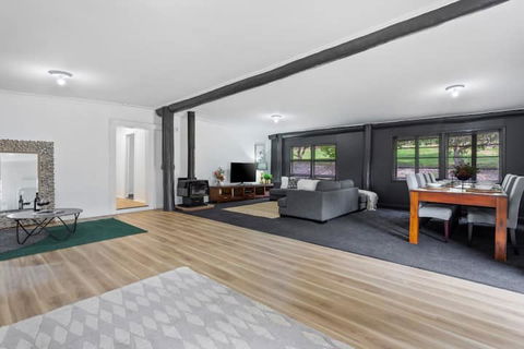 Sunshine Coast Farm Stay  - Perisher Accommodation 2