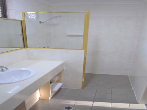 Best Western Bundaberg City Motor Inn - Perisher Accommodation 2