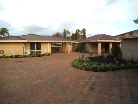 Busselton Seaside Escape Apartment - Perisher Accommodation 0