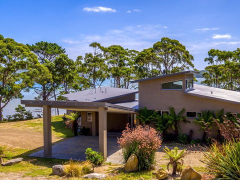 Cloudy Bay Lagoon Estate - Perisher Accommodation 1