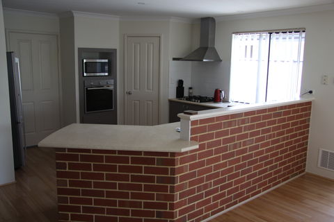 Mandurah Golf Links Retreat - Perisher Accommodation 1