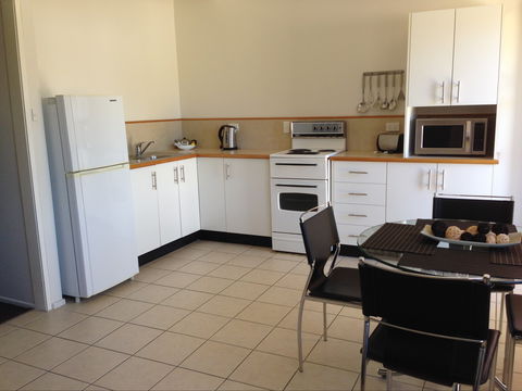 Palm View Holiday Apartments - Perisher Accommodation 2