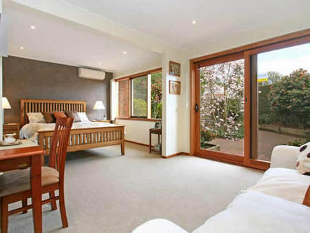 The Courtyard Mt Eliza - Perisher Accommodation 0