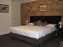 Kippa Ring Village Motel - Perisher Accommodation 0