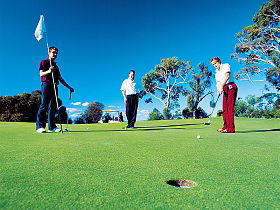 Bagdad Public Golf Course - Perisher Accommodation 0