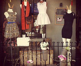 Frou Frou Designs - Perisher Accommodation 0