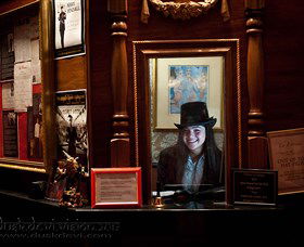 The Magicians Cabaret - Perisher Accommodation 0